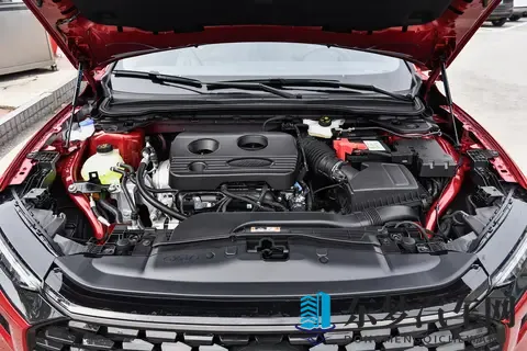 15万级家用车推荐！20T动力，轴距2945mm，油耗694L-3