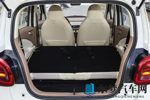 五菱宏光 MINIEV 2025 四门版测评:从日常用到选车的实用指南-1