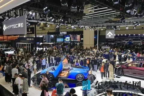 10月乘用车产量狂飙114%，零售为何逆势下跌？-1