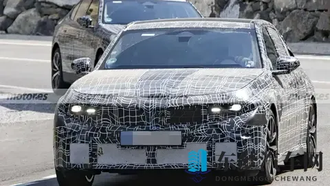 全新一代宝马3系效果图曝光！网友：除了车标，其他都变了-1