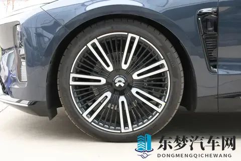 超越期待的行政新标杆：蔚来ET9签名版如何以技术重构旗舰价值-3