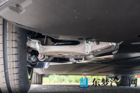 26款ZEEKR 001：在熟悉与新鲜之间，寻找属于自己的节奏-1