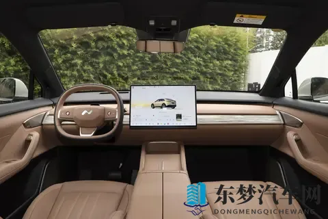 风云A8L、秦L DM-i深度对比，十万级混动轿车该选谁