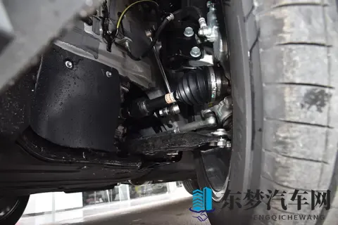 一边c岳一边说粗话：C岳驾乘革命：速度与激情新体验-2