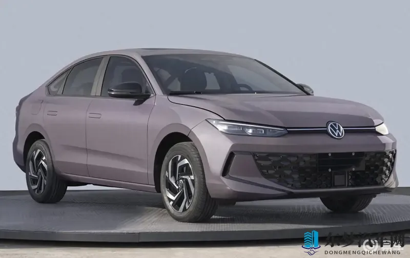 黑人 巨大 迪克 娇小：黑人身形魁梧，对方体态娇小显对比-1