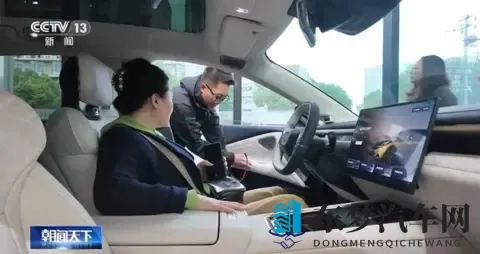 新能源车购置税变卦了，4S店挤爆了，车企慌什么？-3