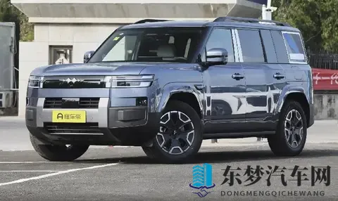 1798万起的硬核SUV，方程豹钛7为何首月销量破两万？-3