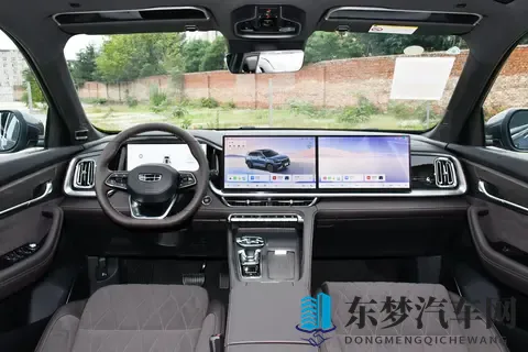 吉利星越L：把豪华车体验带进燃油车，这才是家用车该有的样子-2