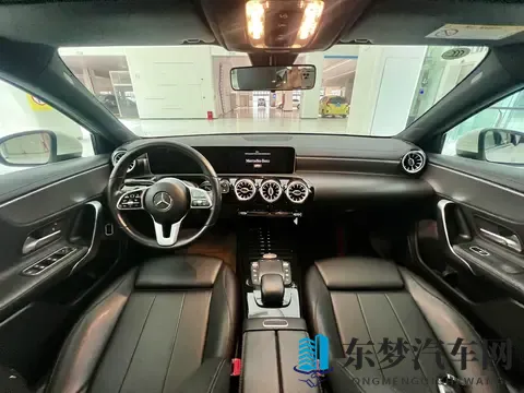 20款奔驰A级，75万公里，10万出头，都市丽人的精致之选？-2