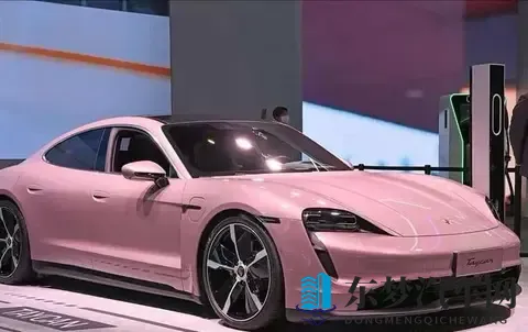 从神坛跌落!保时捷中国销量腰斩,豪华车不香了?-2