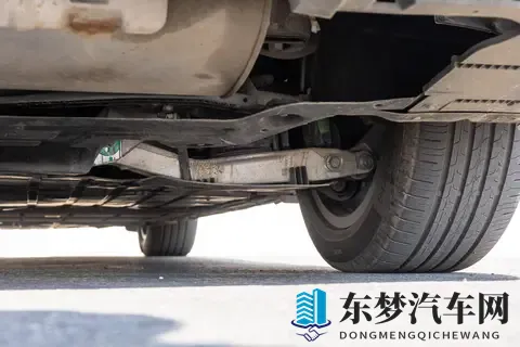 星纪元 ES 2025 款：城区辅助驾驶神器，家用选它不后悔-2