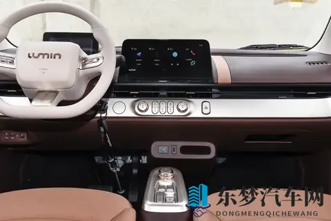 三款长安 Lumin 横评：看本质，这款车才是性价比的最优解