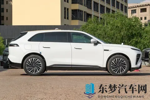现在买 SUV,不看这款真的亏了!聊聊2025 款星途星纪元 ET-3