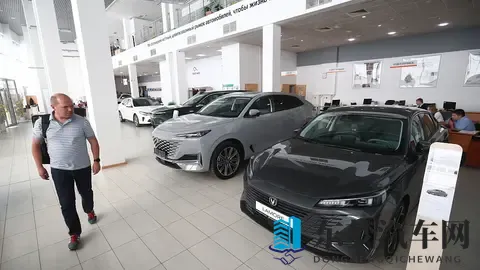 亲兄弟也得明算账,中国第一的桂冠被收回,普京逼中国下“牌桌”-2