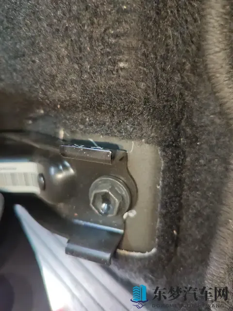 十年老车依旧硬派!23万拿下2014款丰田普拉多40L-3