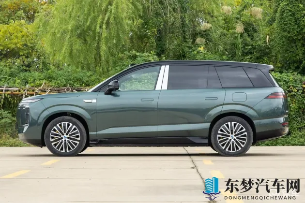 东方影库存1800wm最新消息:新能源汽车续航翻倍,智能驾驶升级,新车型引领绿色出行潮流-1