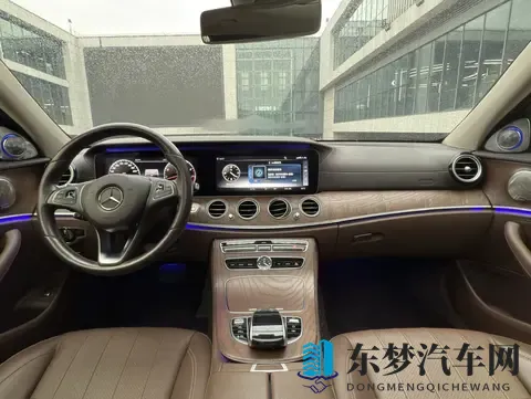 23万多拿下行政座驾，18款奔驰E300L，商务家用皆宜-2