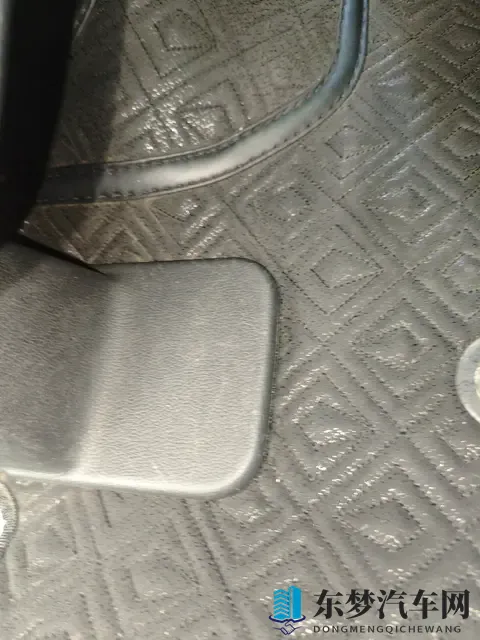 15万多拿下本田艾力绅混动至尊版，宜商宜家，奶爸福音？-1