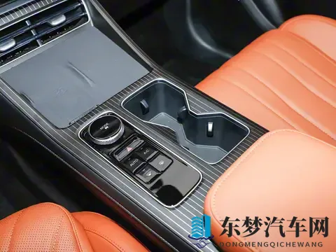 全新平台内外双设计，全新奇瑞瑞虎8上市售929万元起-3