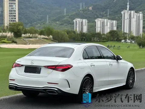 22年奔驰C级，39万公里，215万体验优雅-2