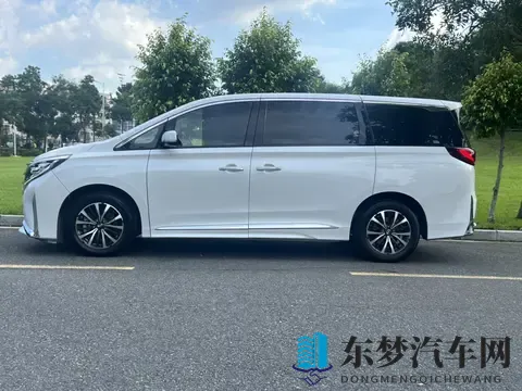 一手准新传祺M8，10万拿下陆地头等舱？-1