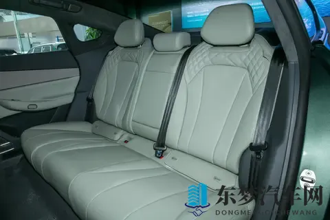 轴距达到3000mm，星途星纪元ES 2025款，纯电轿车中的实力派！-2