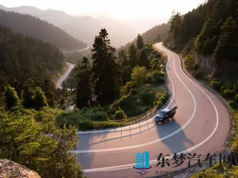 蜜股av：股市甜蜜瞬间，揭示神秘投资之道-2