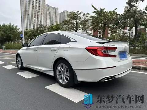 三年准新雅阁，10万出头体验B级车的舒适与精致-3