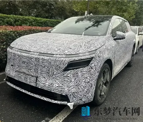 日产N8内饰谍照曝光 配置升级明显_或定位中大型SUV-1