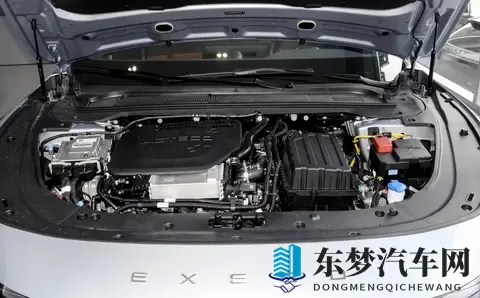 星纪元ES 2025款增程版Max，城区辅助驾驶的优势-2