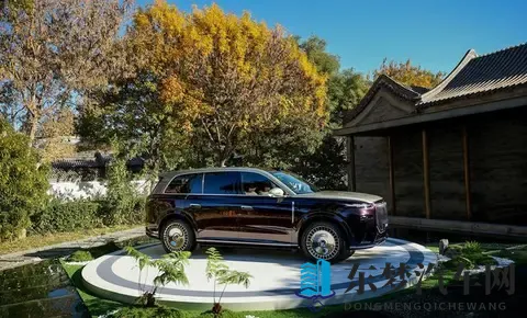 岚图泰山11月18日上市， 50万级旗舰新能源SUV解析-2