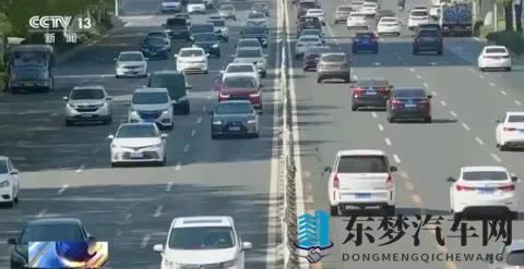 新能源车购置税变卦了，4S店挤爆了，车企慌什么？-1