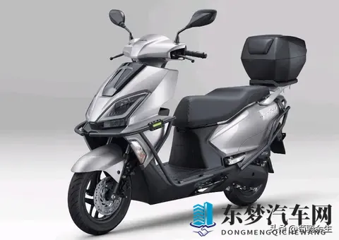 被营销碾压的本田踏板！NS125GU实力在线，为啥干不过UY125？-1