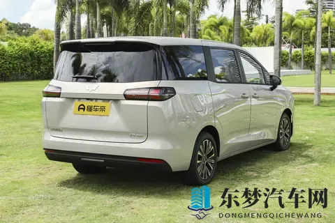 开了10多年车的老司机，为何被这款7座家用MPV星光730 PHEV圈粉？-2