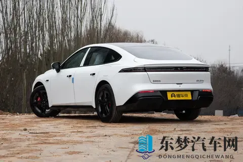 限时1399万起 东风奕派eπ007+上市 标配激光雷达和8295P芯片-3