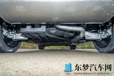 东风奕派2026款eπ008增程超阔版五座：家庭用车优选-1