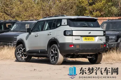 15T配四驱，纯电续航147km，这款电混方盒子捷途山海T1值得一看-1