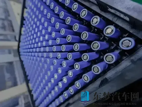 新能源车充电：每天充还是用完充？搞错真会毁电池-2