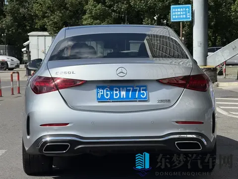 20万拿下准新奔驰C级！41万公里，体验豪华运动风-1