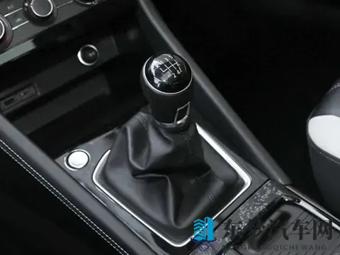 驾校用上电车手动挡，比亚迪搞出新花样，这到底是图啥？