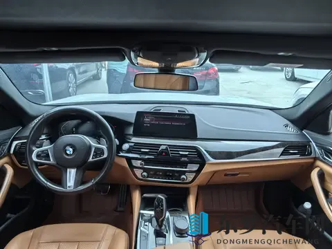 20款宝马5系，8万公里，1988万拿下豪华座驾！-1