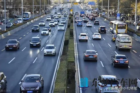 10月燃油车销量榜：吉利博越L登顶，合资王朝迎最猛冲击-2