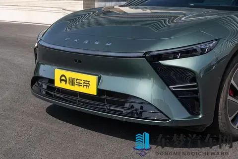 11 月购车好时机！2025 款星纪元 ES 实力圈粉，这波福利别错过-2