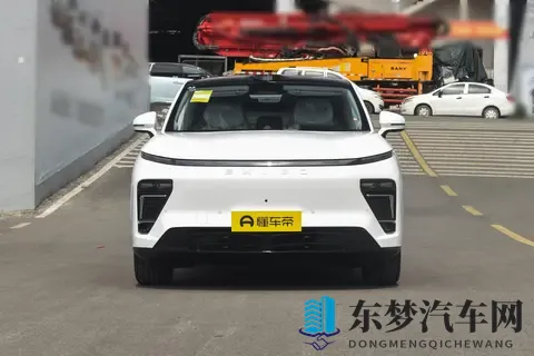 星纪元ET：20万级SUV科技平权，让舒适体验不再奢侈-3