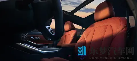 铜铜铜铜铜铜铜好多水好深色：深色内饰搭配水滴设计，汽车内饰新潮流来袭-2