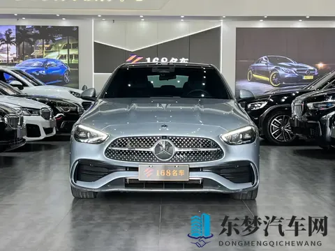20多万拿下准新奔驰C级，一手车况，体验轻奢风！
