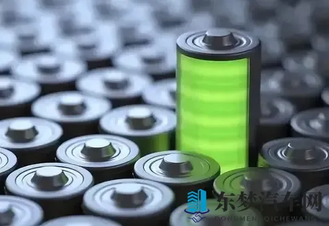 电车省钱是伪命题？2025电池寿命数据：多数车主终身不用换电池-3