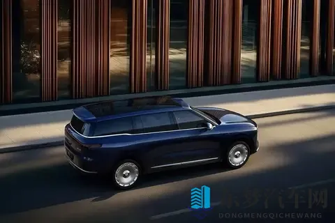 搭“恒星”超级增程_售价3228万起 智己LS9正式上市-1