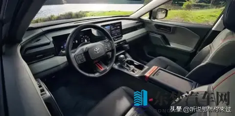 丰田全新威兰达11月20日上市，外观大改，动力升级，告别中庸之道-2