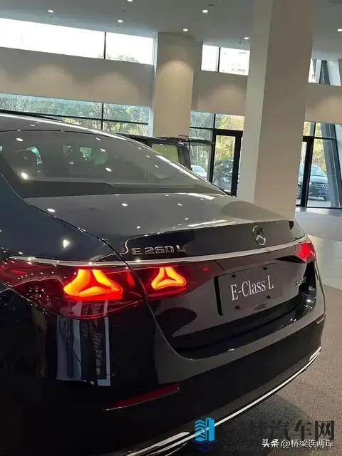 奔驰E260L松石绿直降10万？二手市场暗流涌动-2